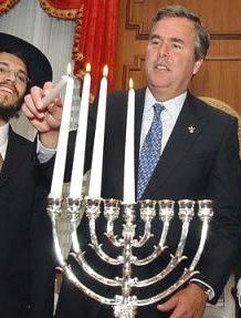 Jeb Bush celebrates jewish holiday.